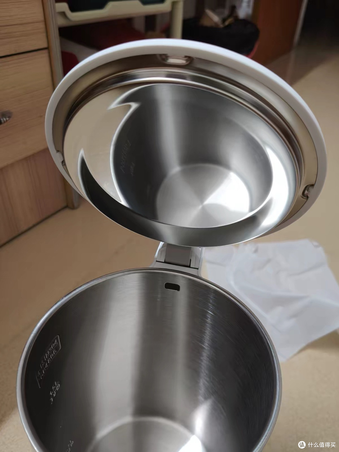 米家电水壶N1,简约实用的小型家用烧水壶