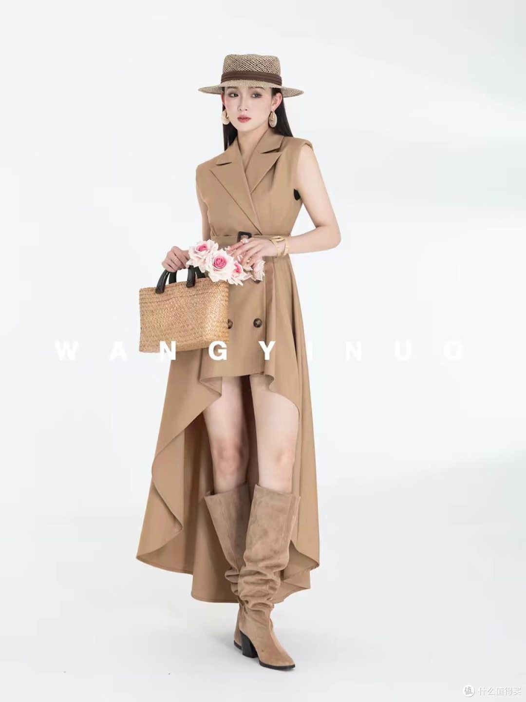 王依诺 YiNuo 巴黎秀场款|夏一片式百褶拼接连衣裙