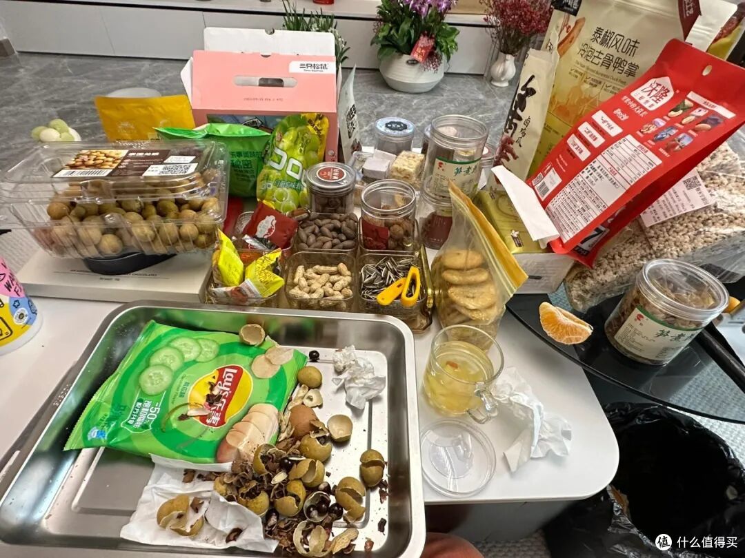 大茶几“正退出”中国家庭?看看年轻人的家,那叫一个高级