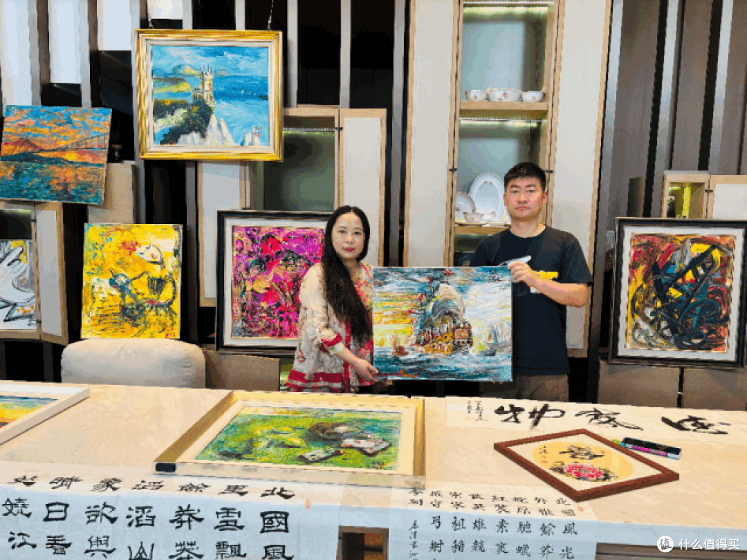 当代抽象画家招丽丽与“牡丹皇”陈惠莲画展亮相大湾区