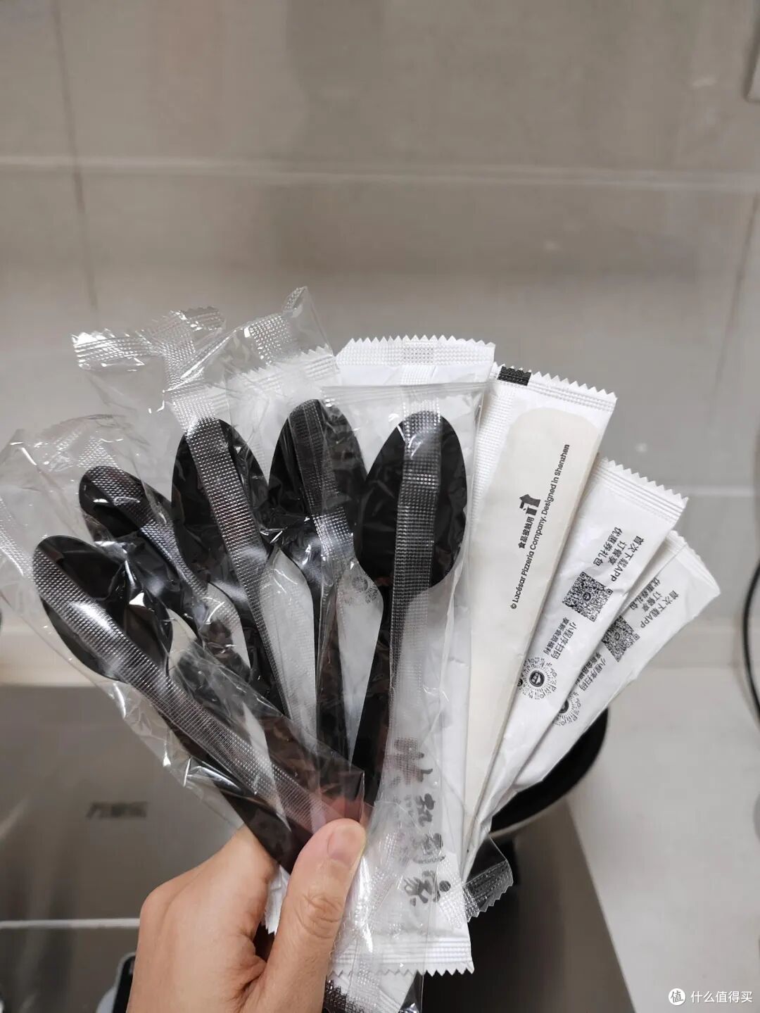 家里常见的这5种东西,别重复使用了,远比想象中脏,很不干净