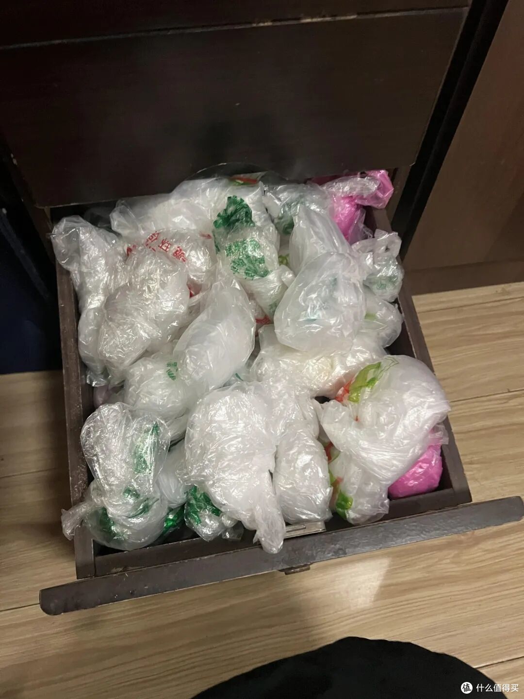 家里常见的这5种东西,别重复使用了,远比想象中脏,很不干净
