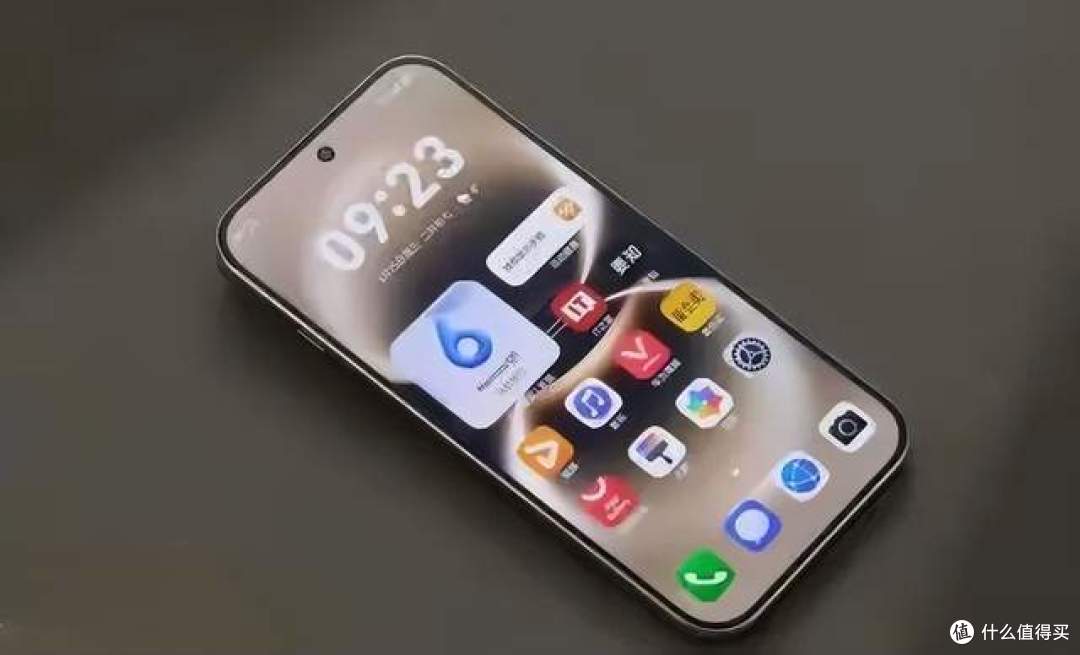 华为再现新爆款,8500mAh+麒麟8000+鸿蒙OS6,销量超越iPhone17