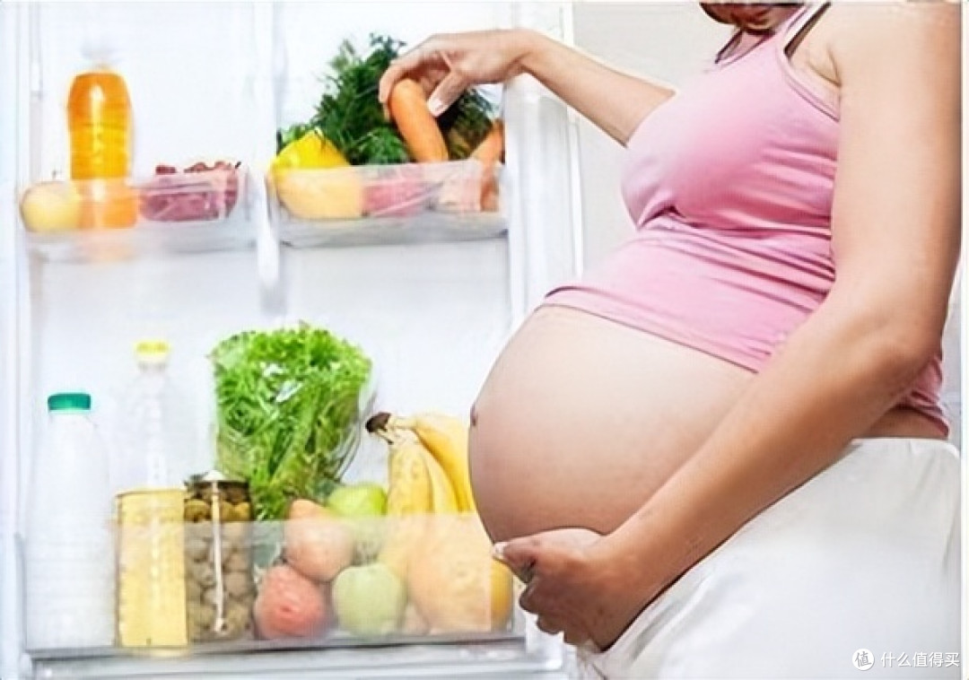 孕妇吃冰箱剩菜离世!孕期,这5类食物千万少碰