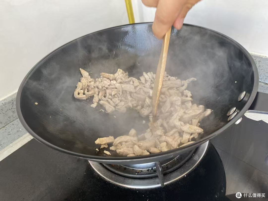炒肉丝中