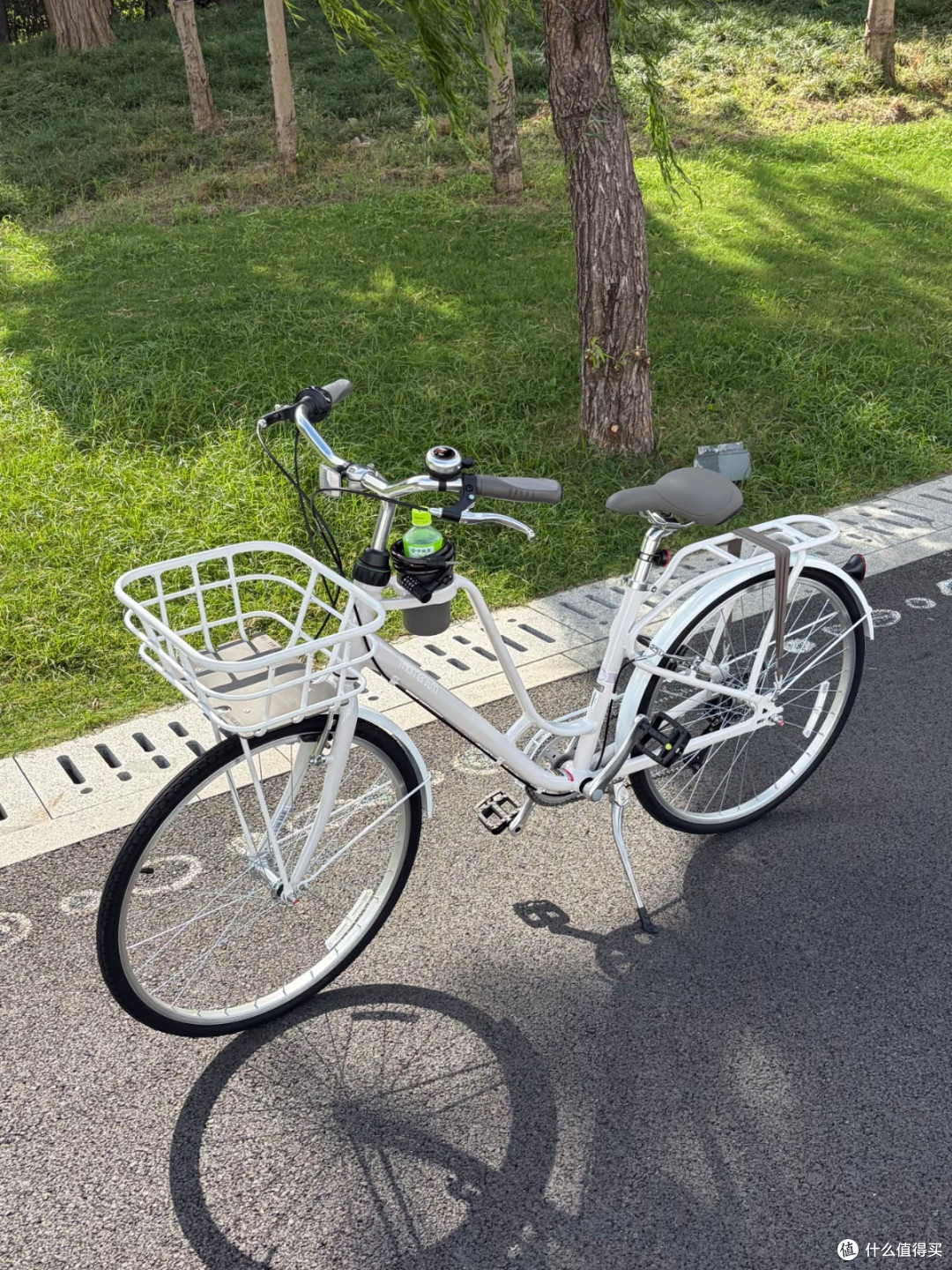 城市通勤新选择：捷安特拿铁