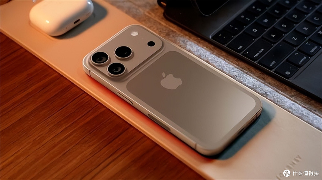 苹果iPhone 17“加量降价”:库克棋局中的市场新变局