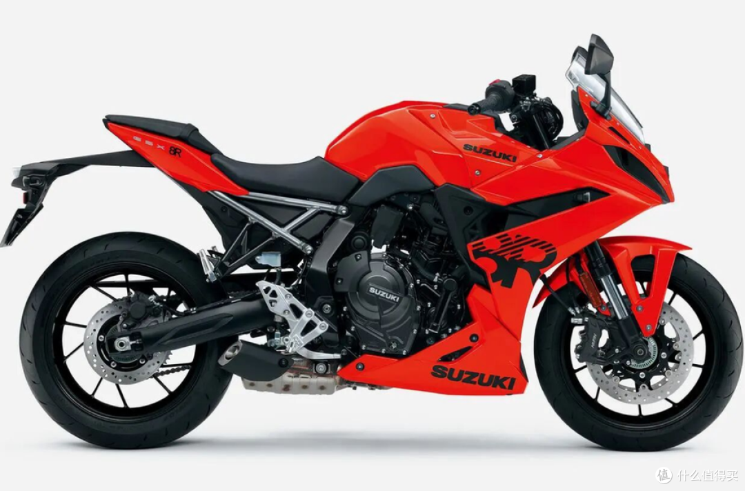 新配色登场!2026款铃木GSX-8R发布,烈焰橙更具运动气息!
