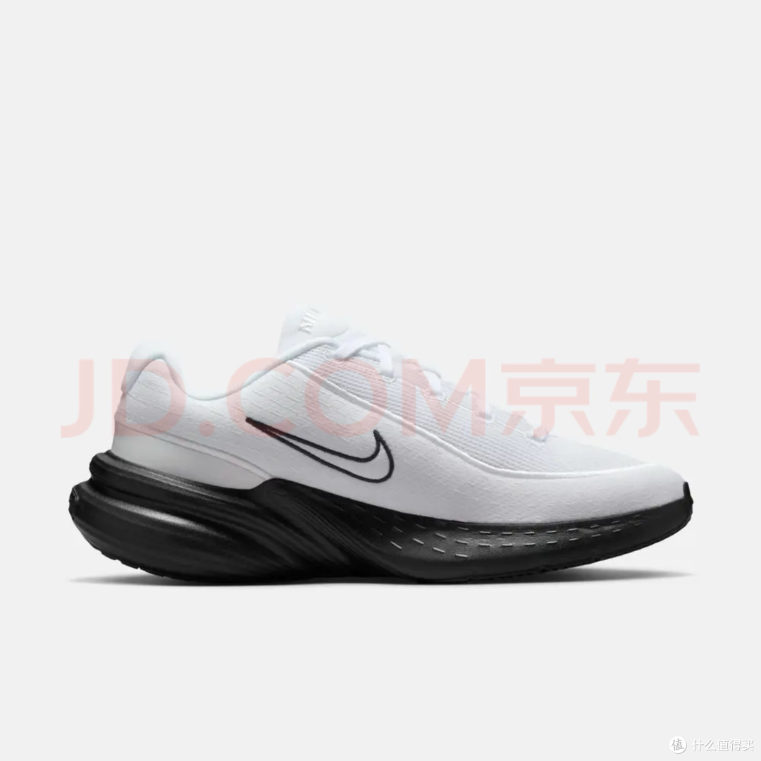 Nike通勤鞋:舒适百搭实用