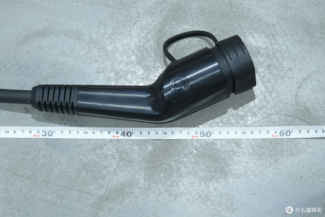 支持22kW充电功率,莲花跑车欧标三相交流充电枪延长线拆解