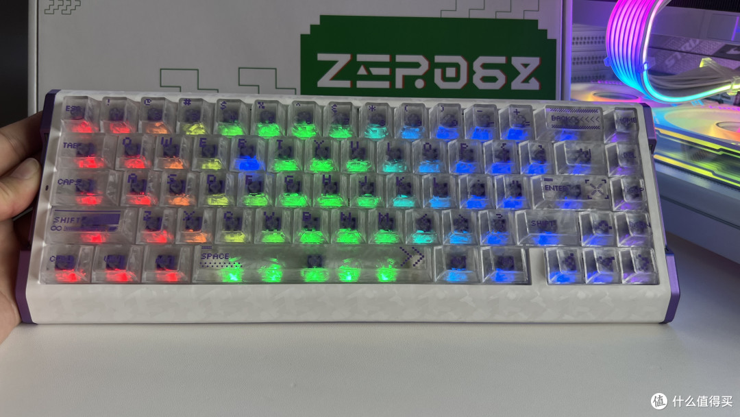 新盟Zero 68新配色来袭！纯白锻碳纹雾透＋T0性能，颜值性能拉满