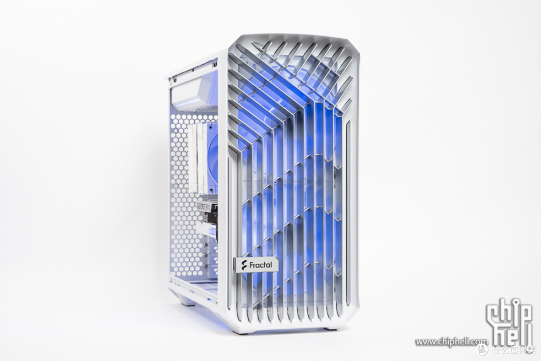 风冷游戏主机,分型工艺 Torrent Compact 装机
