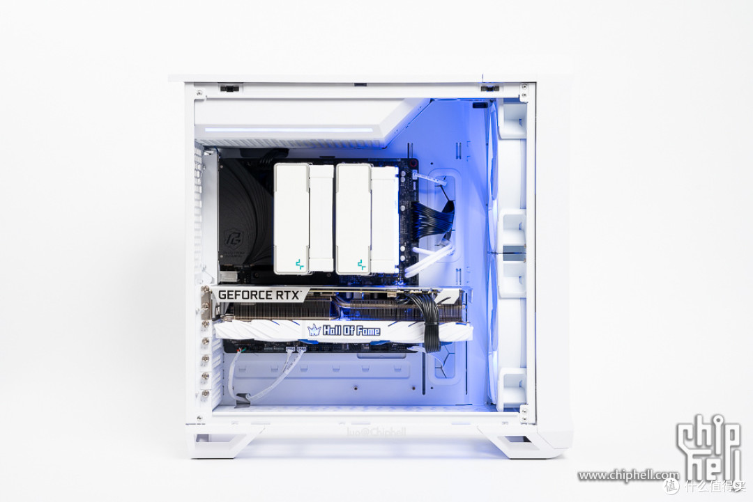 风冷游戏主机,分型工艺 Torrent Compact 装机