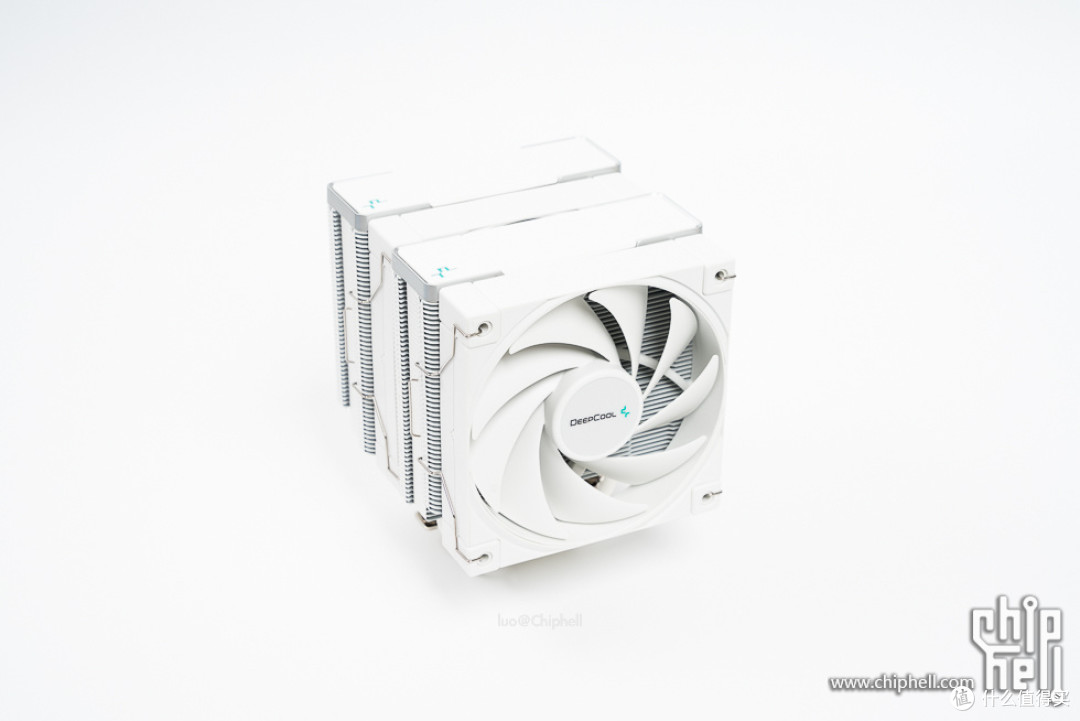风冷游戏主机,分型工艺 Torrent Compact 装机