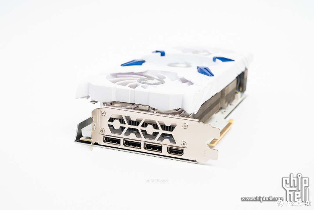 风冷游戏主机,分型工艺 Torrent Compact 装机