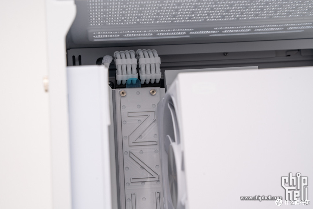 纯白风冷主机,分型工艺 Pop 2 Air 装机作业