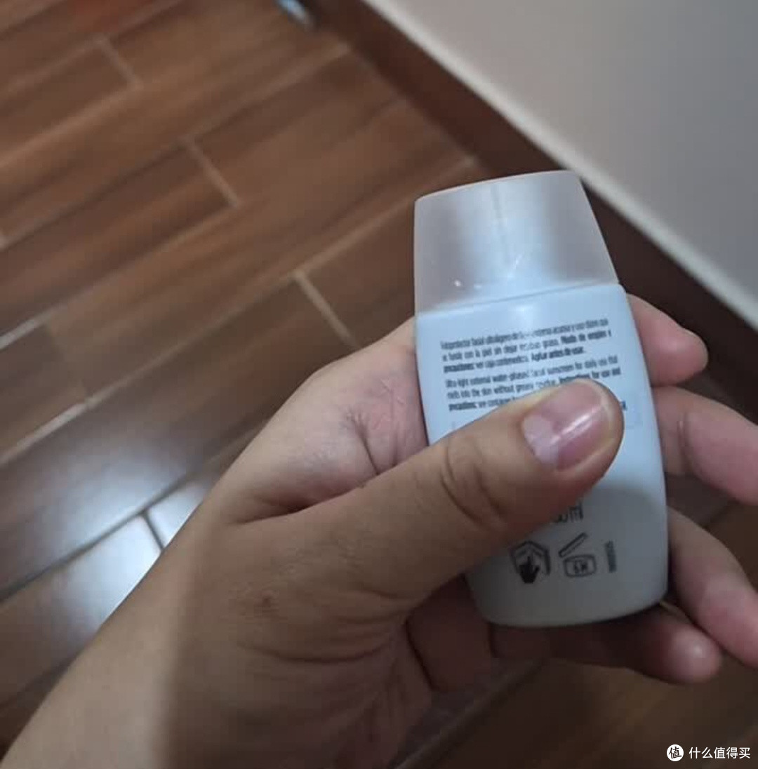 近期护肤挚爱,怡思丁防晒霜