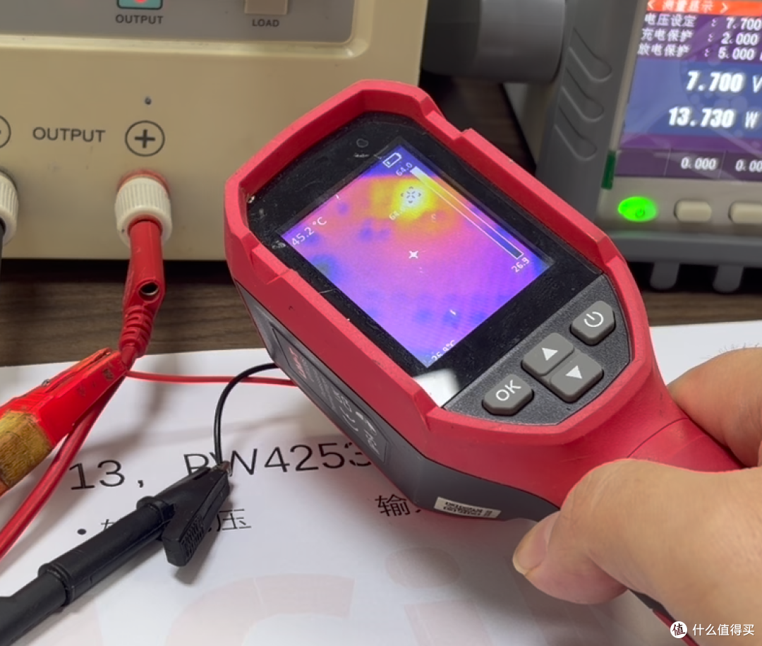 5V升压8.4V2A充电芯片电压调节机制解析