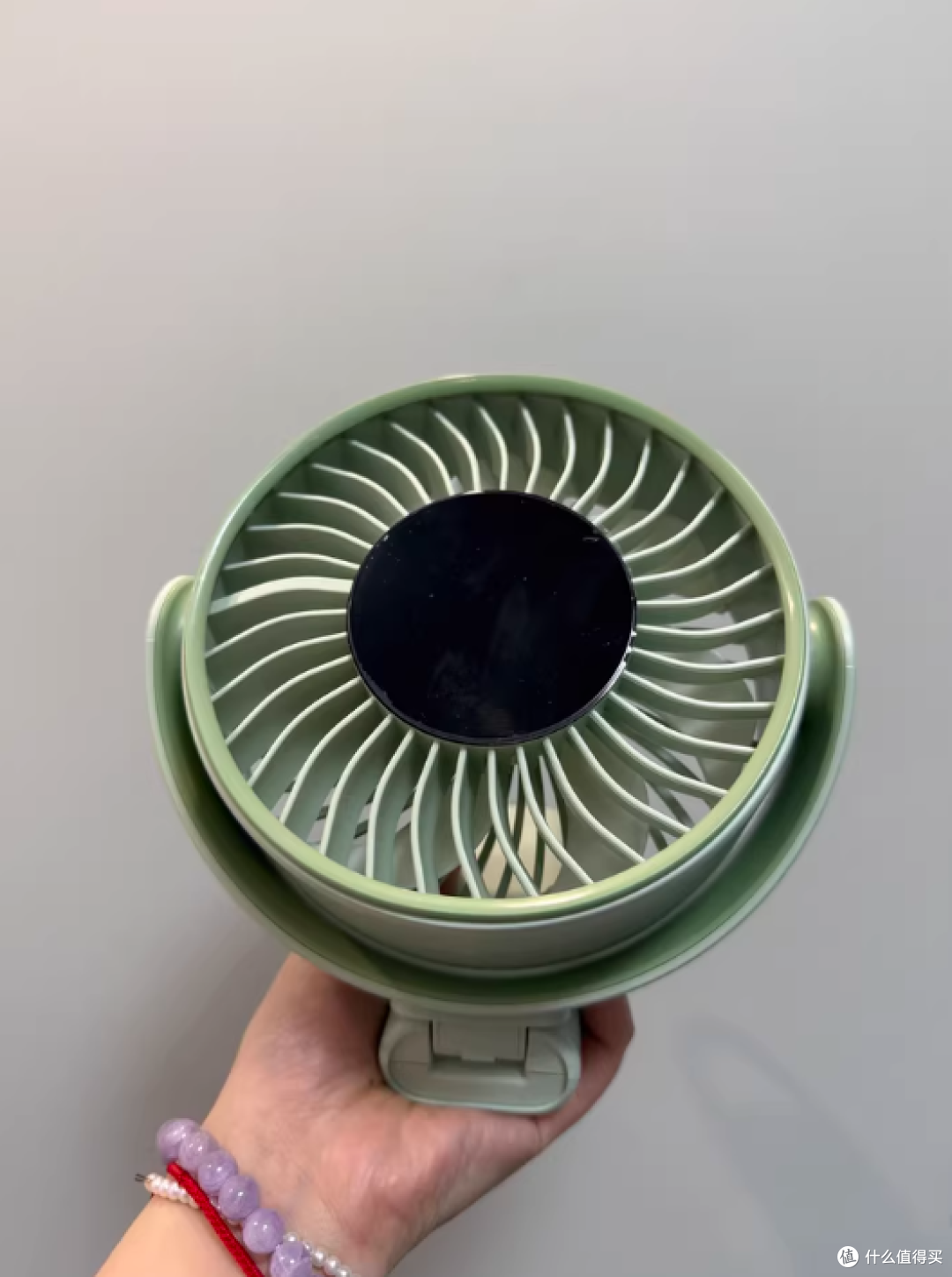 夏天出门，手里没风是真的不行