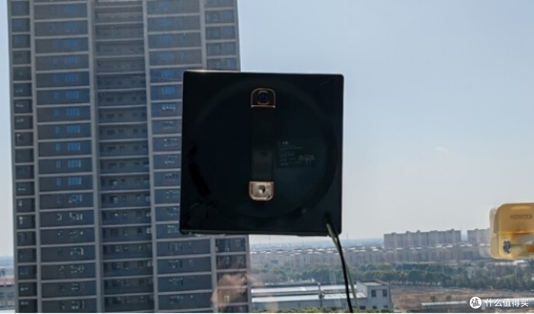 擦窗机器人实用吗?实测10款囗碑最好的擦玻璃机器人品牌排行榜!
