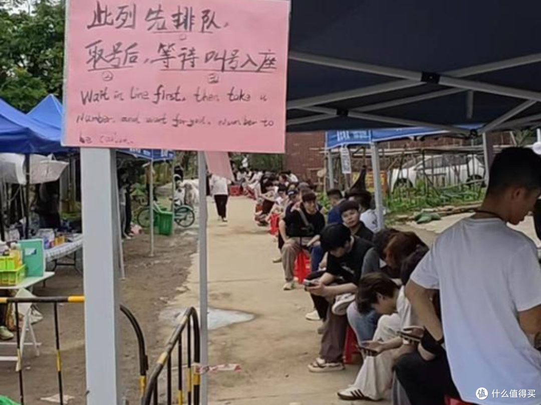 笑麻了!全网催着送酱油,海天真的把莫氏鸡煲的酱油包圆了!
