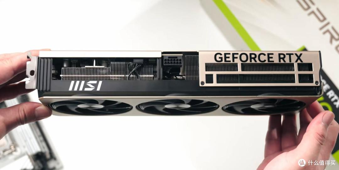 谁才是2K甜品级显卡真神?一测见真章!RTX 5070系列小横评分析!
