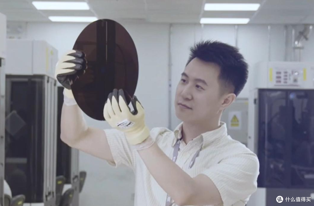 再掀价格风暴!长江存储新建三座新厂,NAND 产能直接翻倍