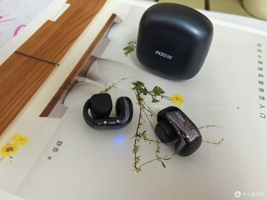 西圣 Plume 深度体验：5.9g 无感佩戴，千元音质全场景通吃