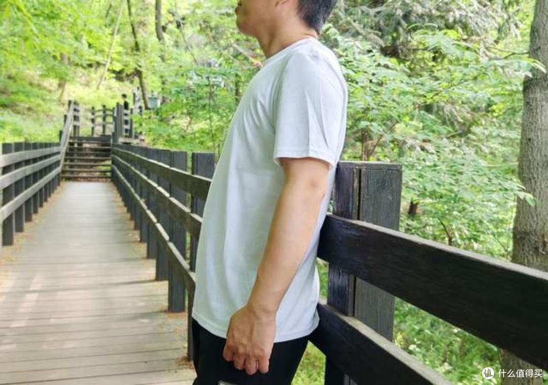 拒绝不耐脏不耐污，重装越野VBREX 六防T恤，定义夏日硬核穿搭