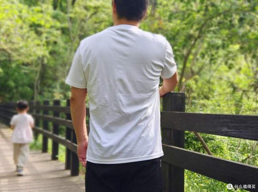 拒绝不耐脏不耐污，重装越野VBREX 六防T恤，定义夏日硬核穿搭