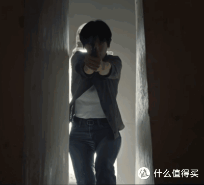 任正非女儿姚安娜代言华为Pura X Max:董大姐又躺枪了