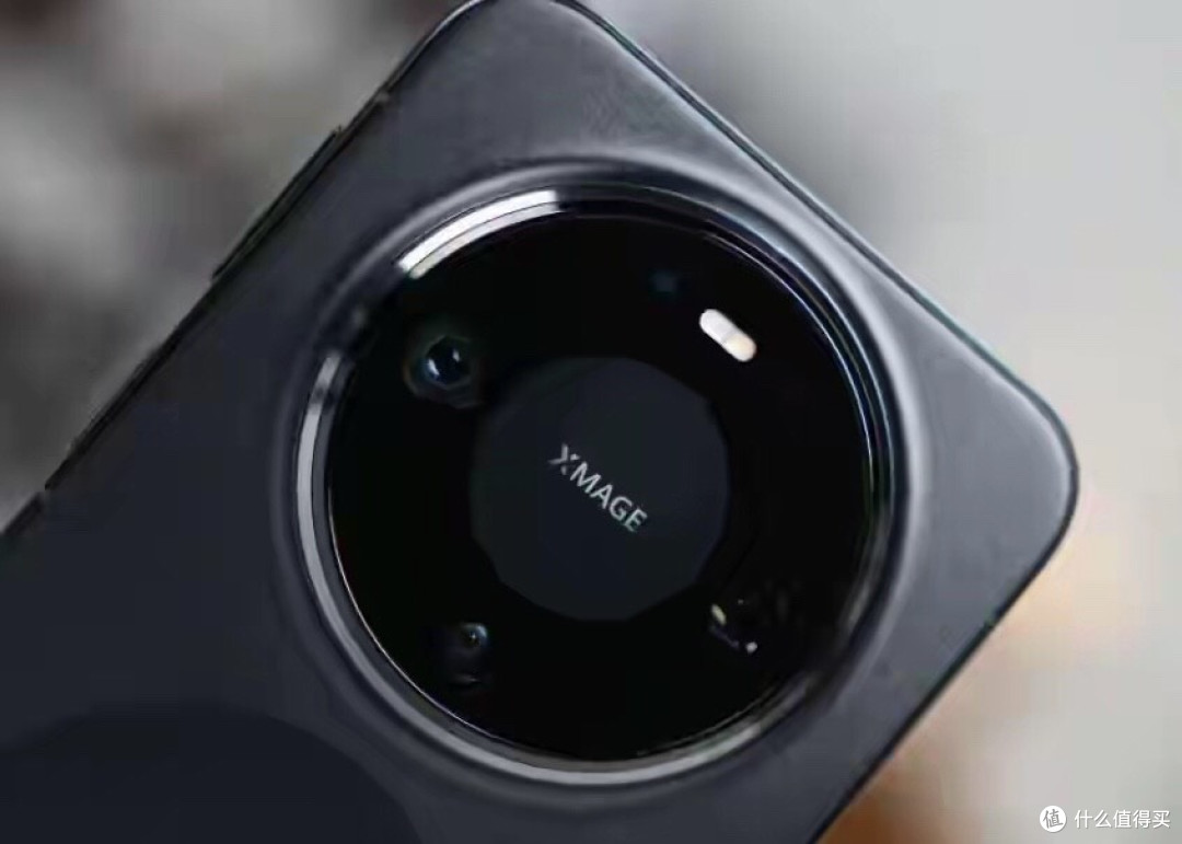 发布4个月跌破4000!华为Mate80价格大跳水,现在入手到底值不值