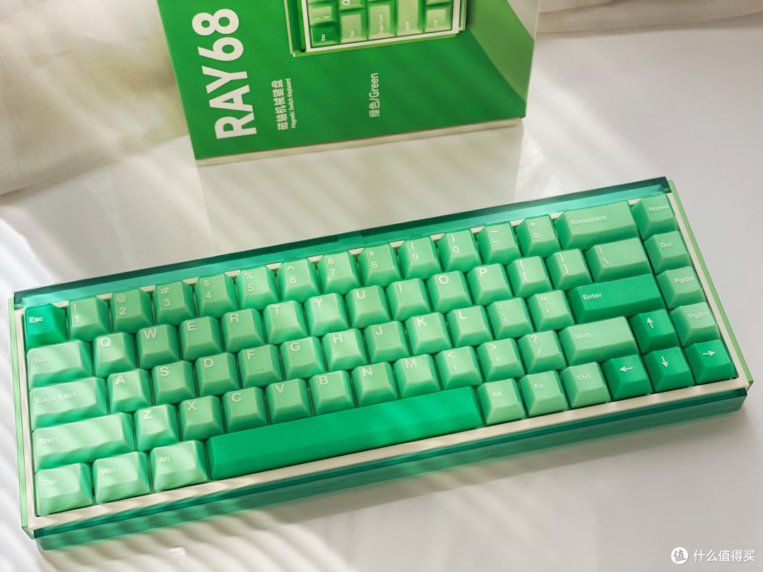 颜值杀疯了！Akko RAY68磁轴键盘开箱，199元get电竞级快乐