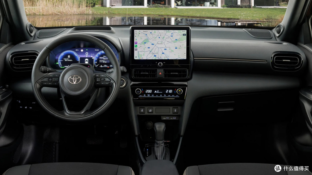 一年卖20万辆还改款！丰田Yaris Cross到底在折腾啥？