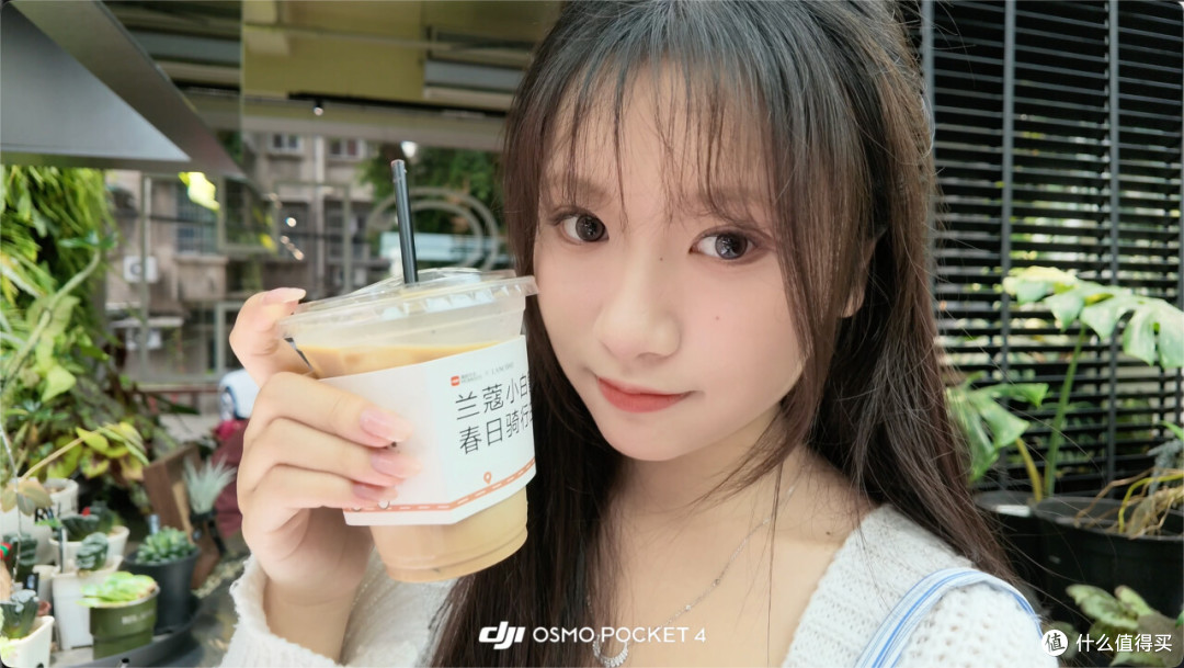 大疆Pocket 4评测:14档宽容度画质拉满,手机影像「亲爹」来了?