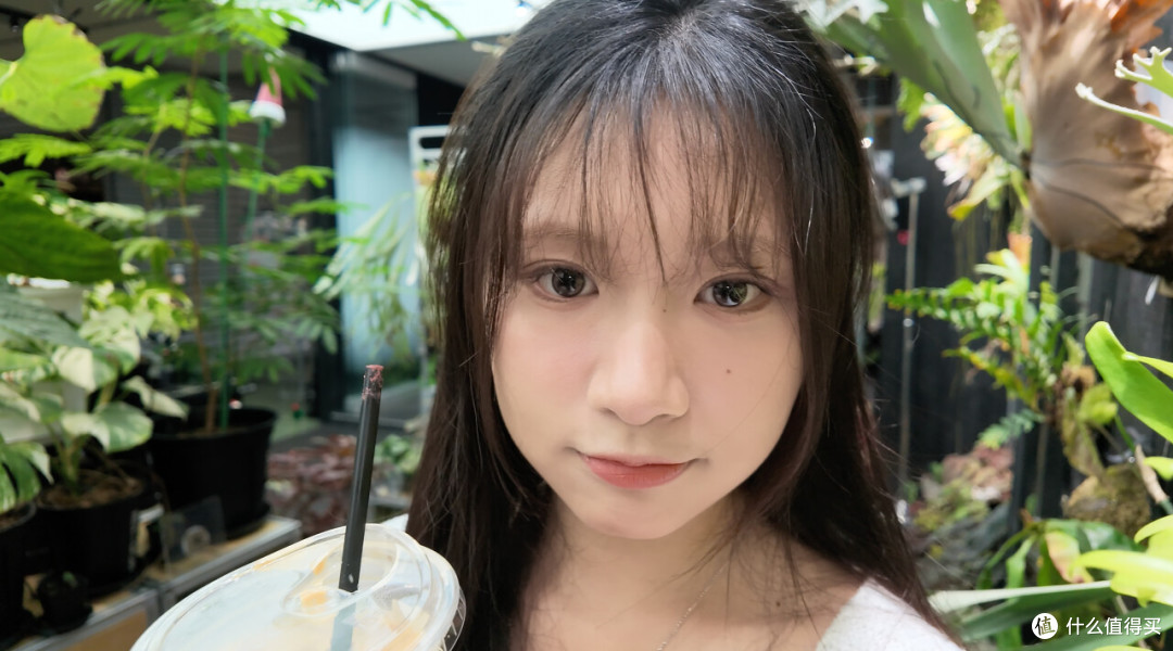 大疆Pocket 4评测:14档宽容度画质拉满,手机影像「亲爹」来了?