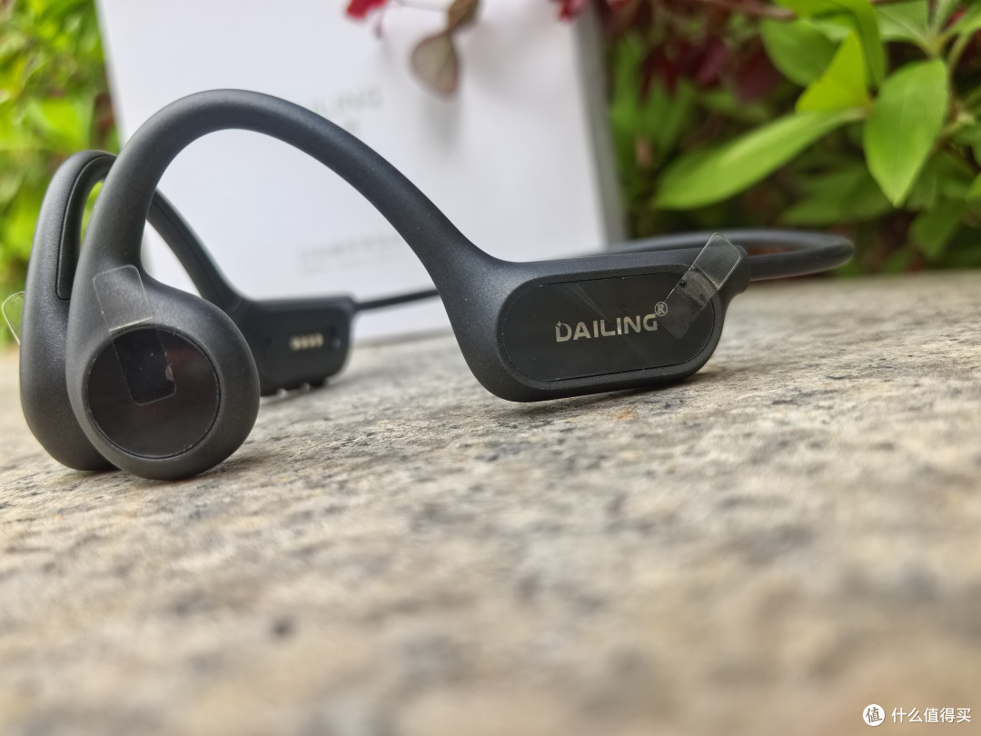 百元骨传导新标杆!戴灵 S700 评测,舒适颜值兼备运动通勤全能