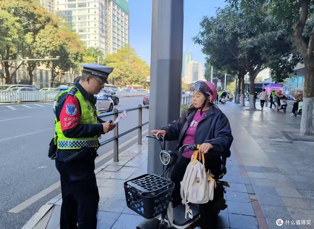 扣车罚款？5月1日起，多地电动车、三轮车有新规，迎“最严整治”