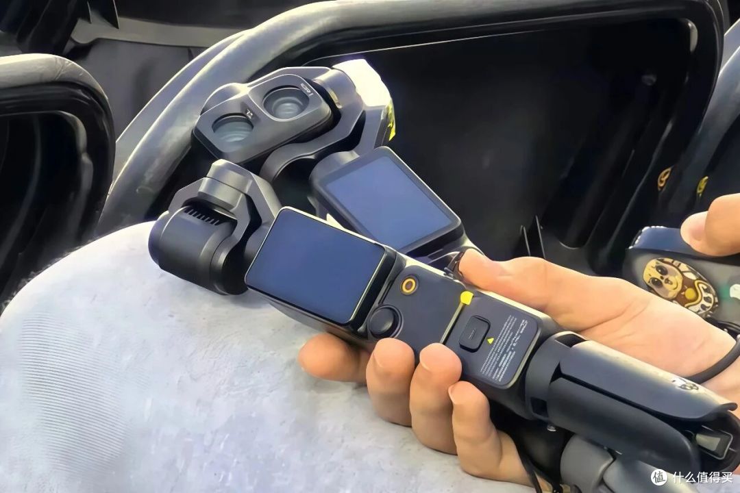 大疆Pocket 4才卖4分钟就抢空,但真正的"狠货"还没上桌!