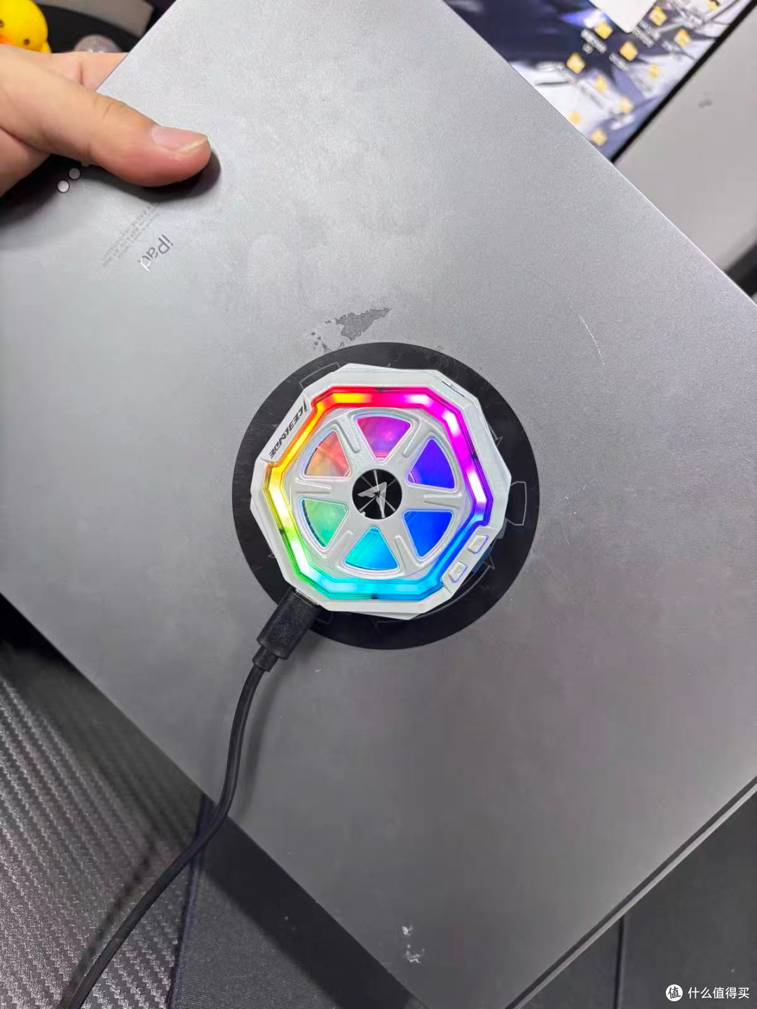 派威B3磁吸散热器太猛了