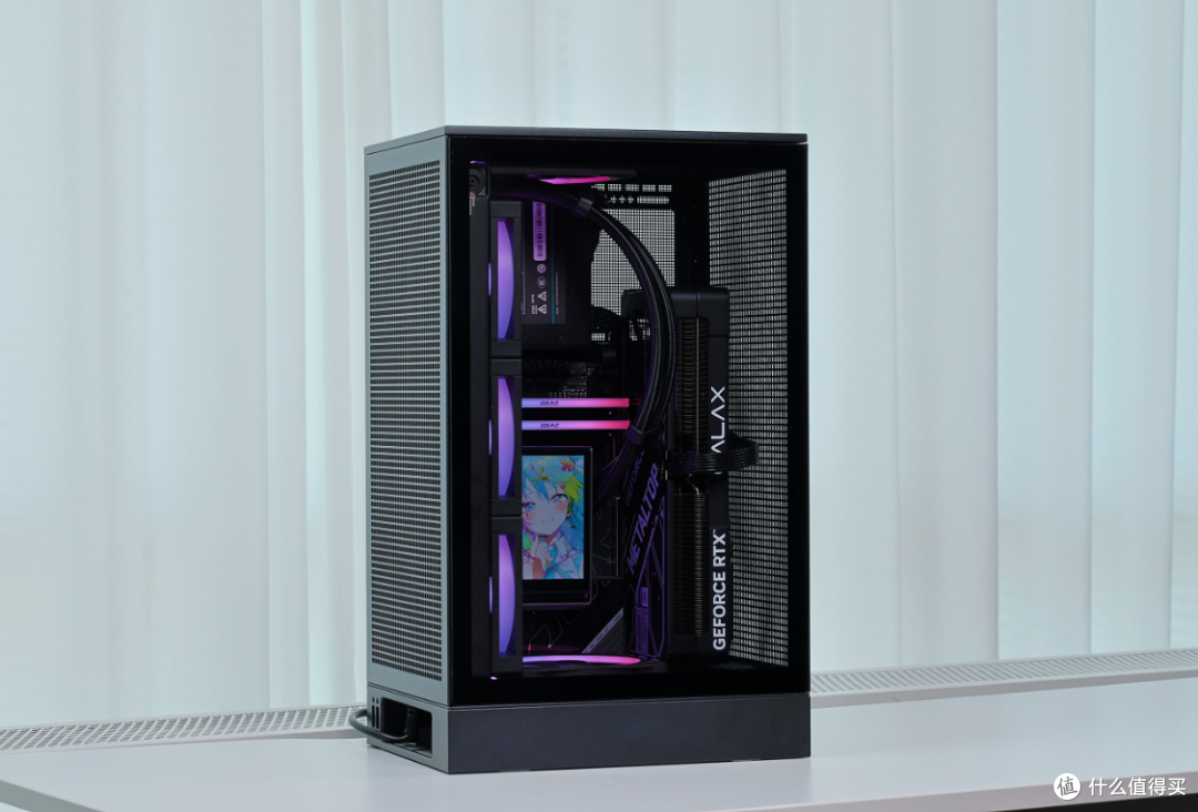 能打好看桌面立式小钢炮:98X3D+B850M电竞雕+5080黑金+CH270机箱