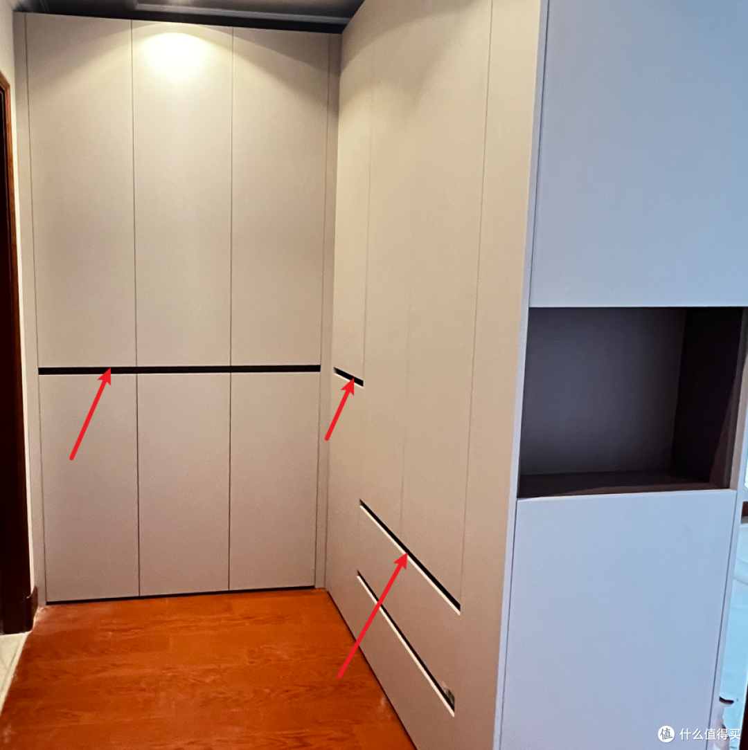 11长米整墙的全屋定制-窄玄关鞋架&羽绒服临时收纳终极解决方案