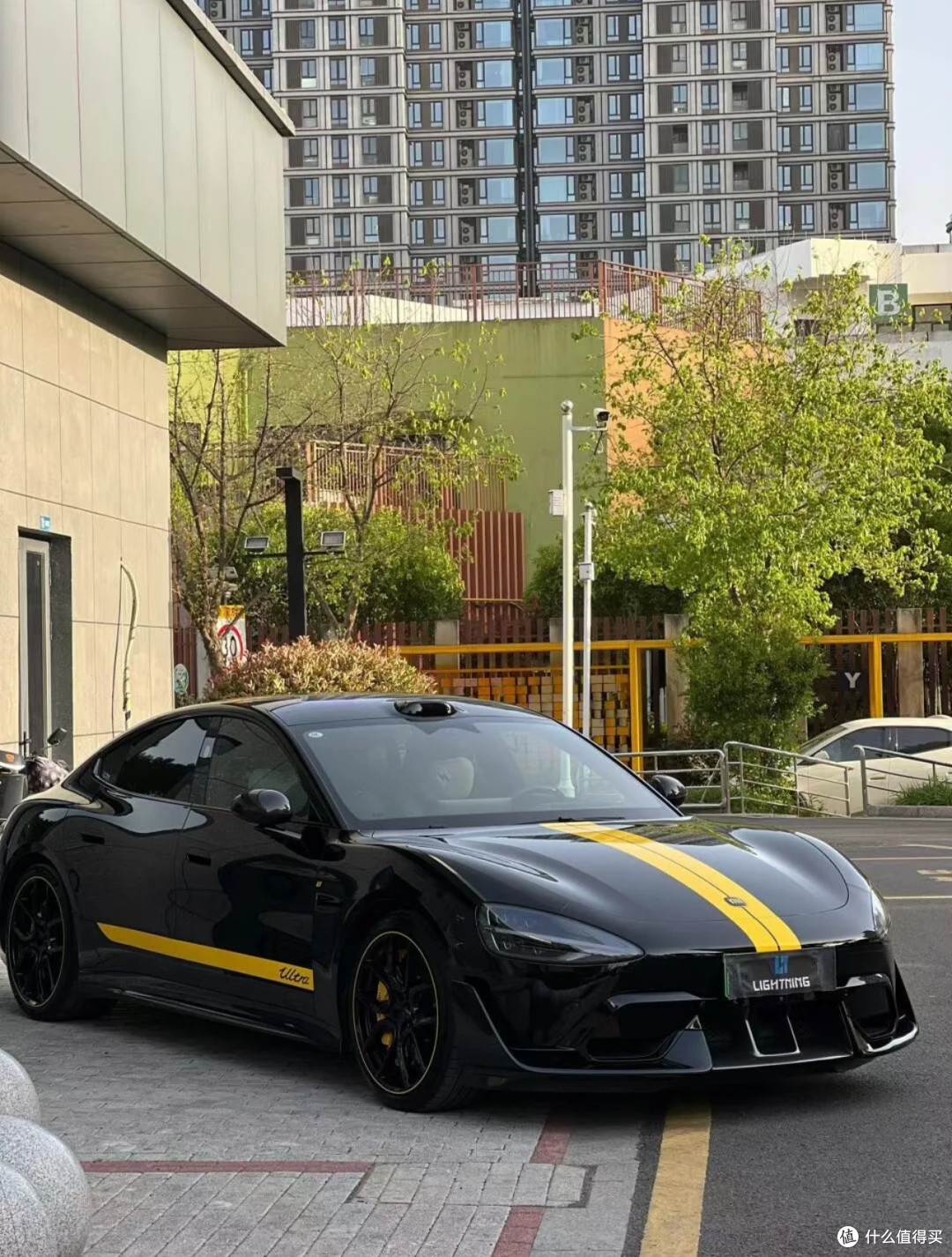 雷总发话：这车，真不是给大老板坐的