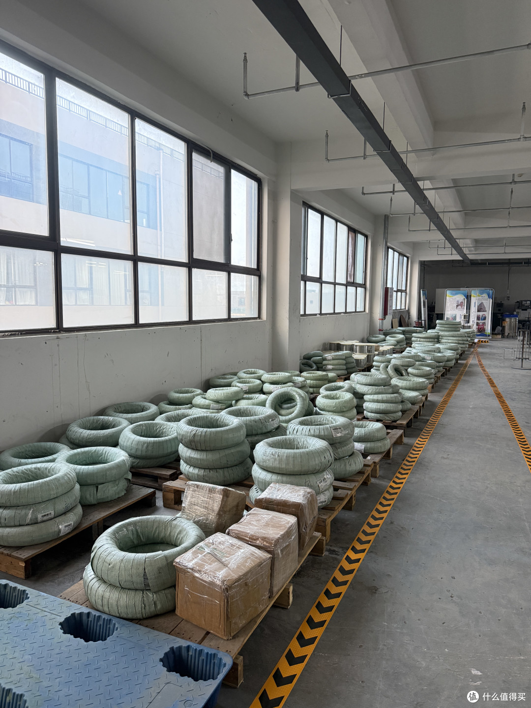 喜阳阳钢丝螺套的原材料及配套工具