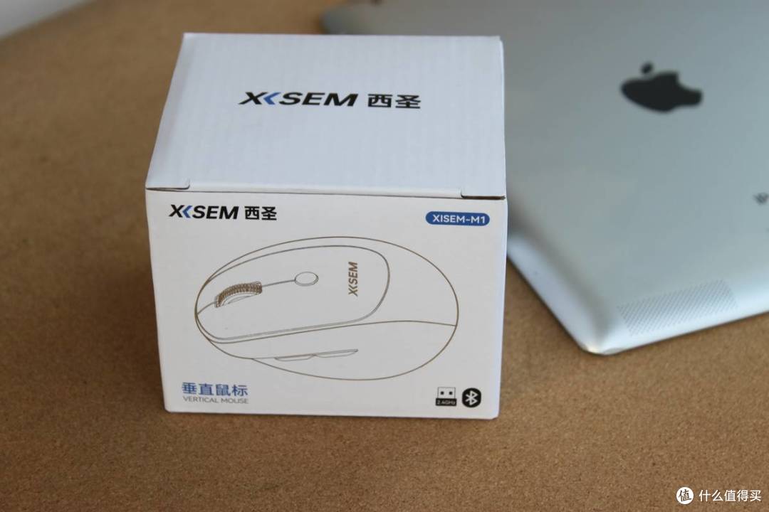西圣垂直鼠标 M1 白色版评测:重构人体工学,久用不累的办公利器