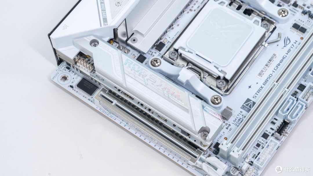 9L ITX小钢炮:9850X3D+ROG B850i 吹雪+AKLLA A5装机分享