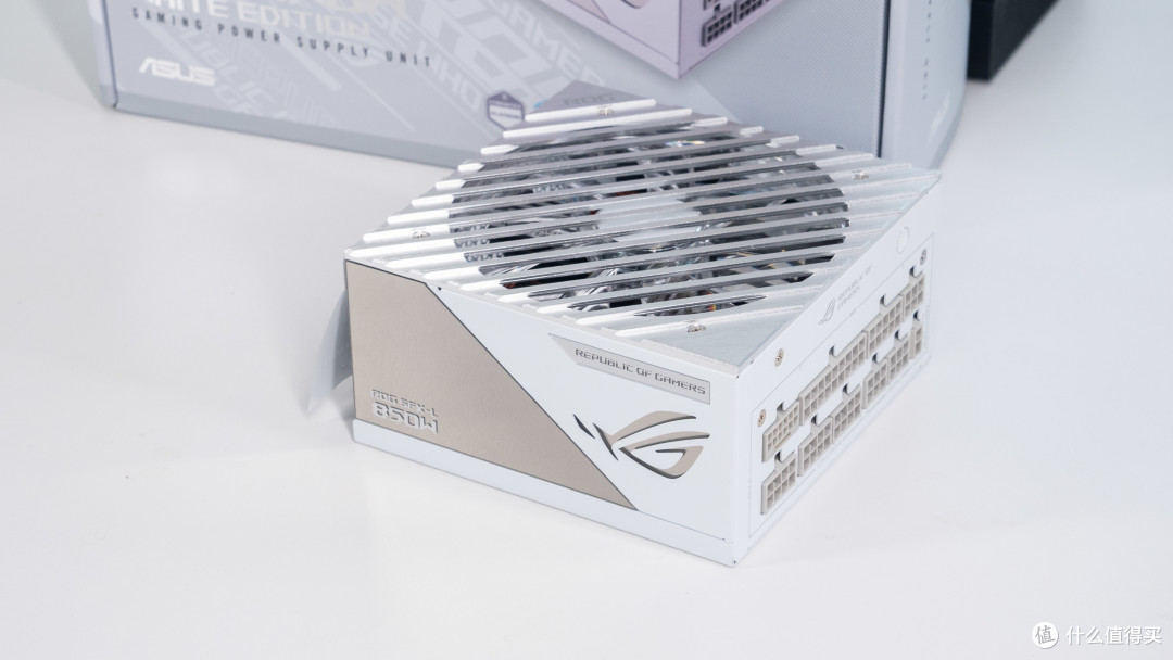 9L ITX小钢炮:9850X3D+ROG B850i 吹雪+AKLLA A5装机分享