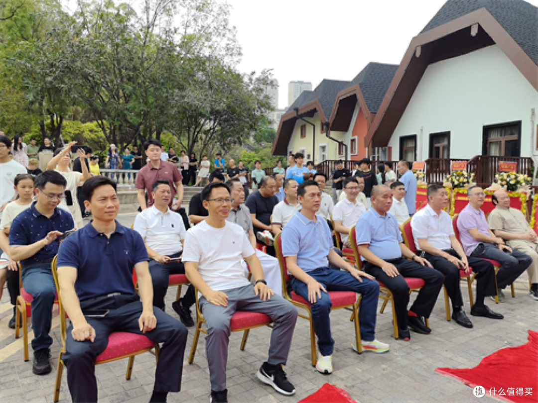 广东惠州:科技筑梦 公益同行,翱翔无人机研学中心盛大开业