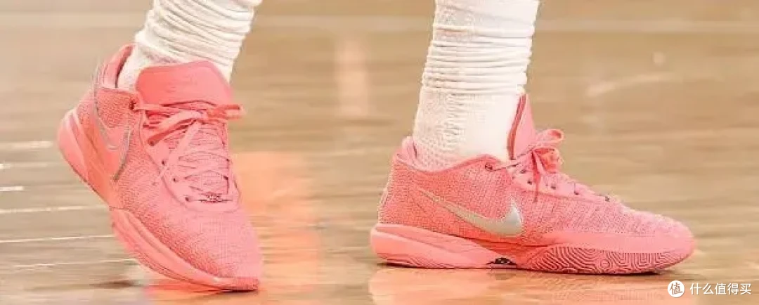 【NBA每日上脚】穿魔术蓝必赢球?贝恩拯救帝皇詹姆斯!