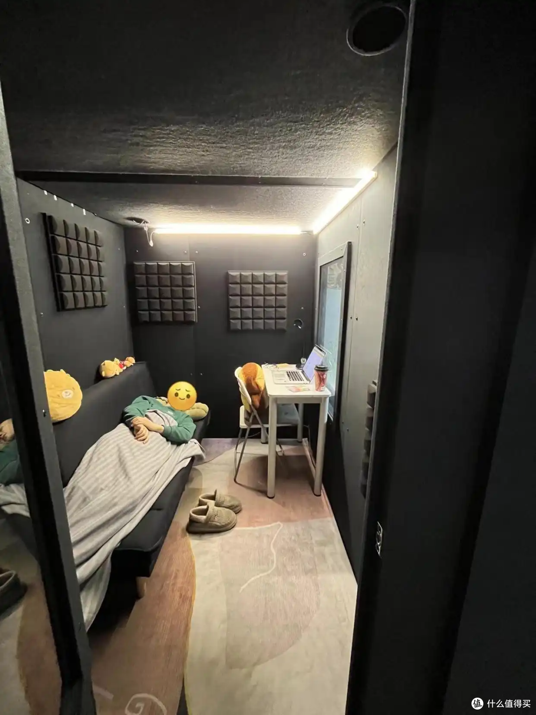 男子因噪音过敏住5年隔音舱:自己设计,已接上百个订单